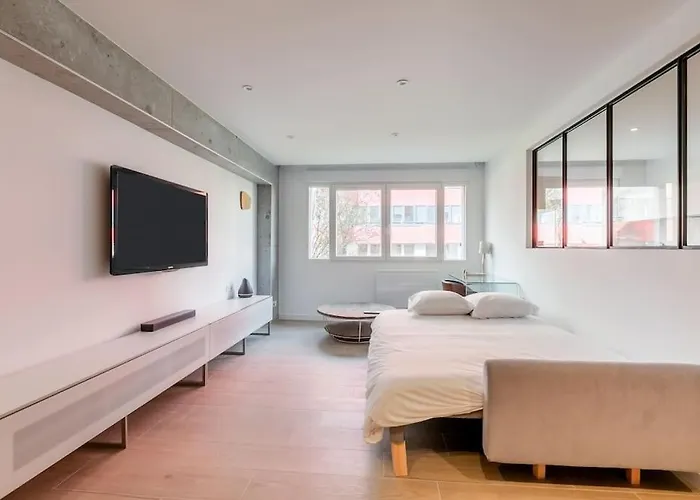 Plume - Joli Appt Refait A Neuf Apartment